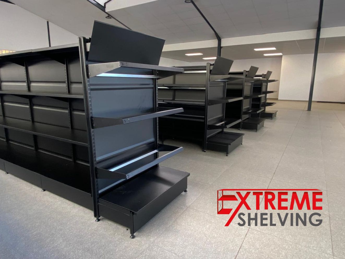 Retail Gondola Shelving
